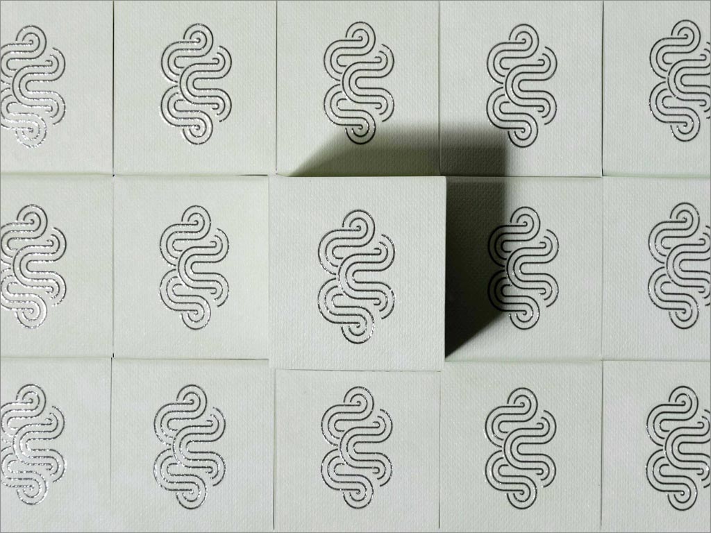 美國Crown Affair護發(fā)日化產(chǎn)品包裝盒頂部設計