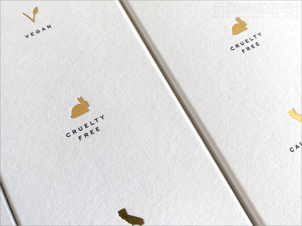 Humble Flower豪華護膚產(chǎn)品包裝盒設計局部特寫